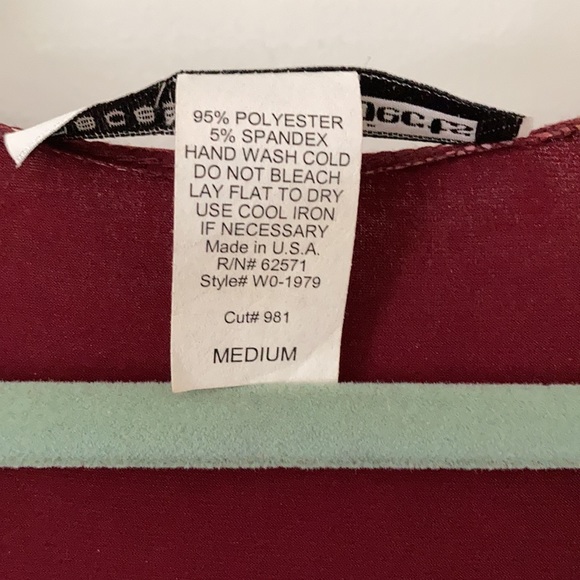 Maroon stretch dress - Picture 3 of 8